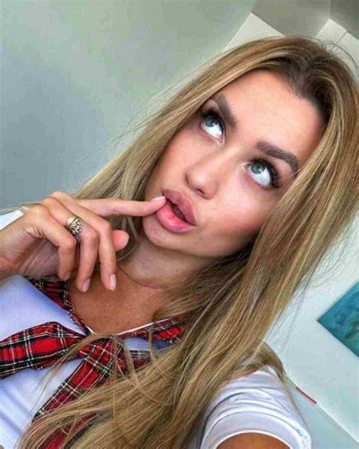 Alix Bailey Height, Weight, Net Worth, Age, Birthday, Wikipedia, Who, Nationality, Biography
