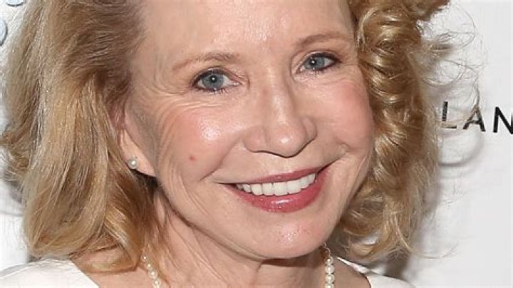 Debra Jo Rupp Wiki Bio, net worth, height, plastic surgery, husband, kids